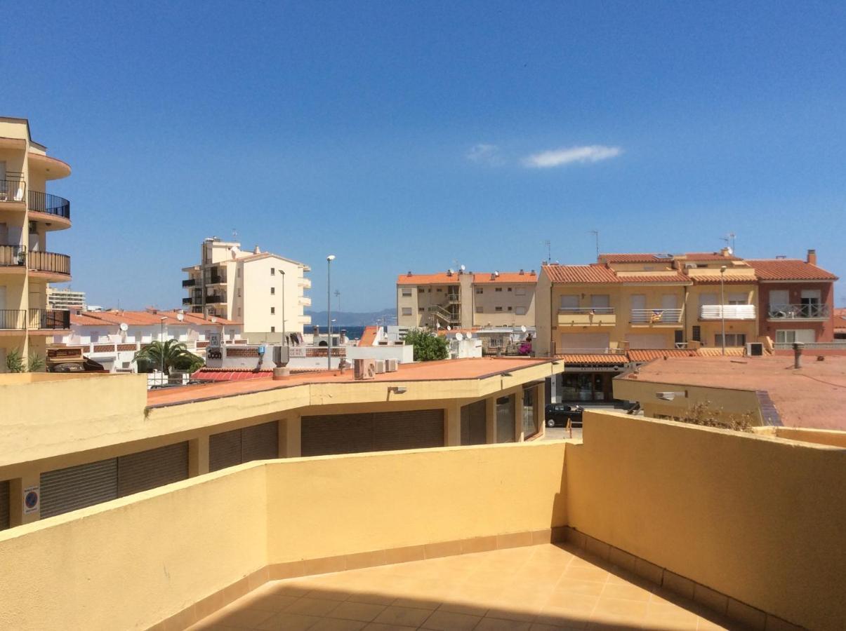 Ferienwohnung Mar Blau L' Escala Zimmer foto