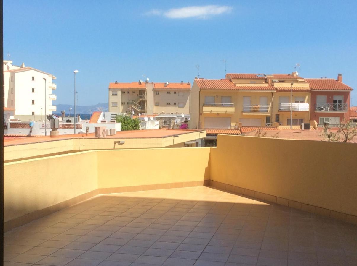 Ferienwohnung Mar Blau L' Escala Zimmer foto